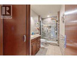2116 FRONT ROAD - 25