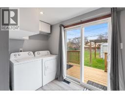 2228 Elsmere AVENUE - 21