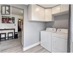 2228 Elsmere AVENUE - 22