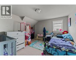 549 CLOVER - 17