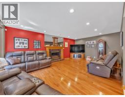 130 Pheasant Run DRIVE - 14