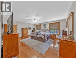 130 Pheasant Run DRIVE - 22