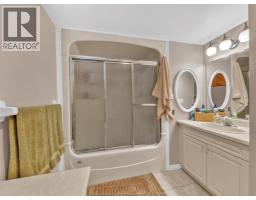 130 Pheasant Run DRIVE - 34