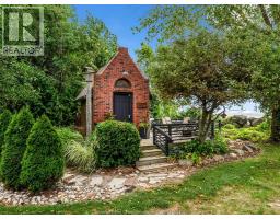 266 EAST BEACH ROAD - 37