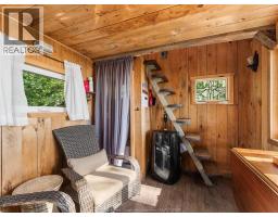 266 EAST BEACH ROAD - 39