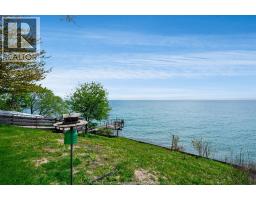952 Hiawatha Beach - 41