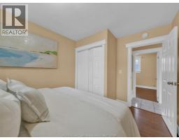 1583 FERNDALE AVENUE - 13
