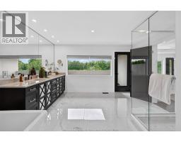3889 ST FRANCIS CRESCENT - 29