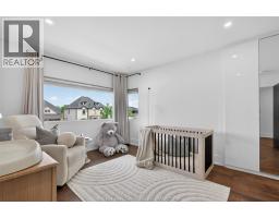 3889 ST FRANCIS CRESCENT - 36