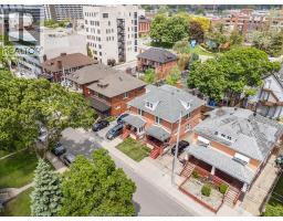 1046-1048 Pelissier - 33