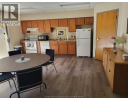 315 VILLAGE GROVE UnitNo. 506 - 21