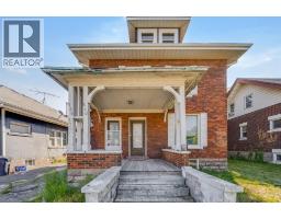 540 CAMPBELL AVENUE - 17