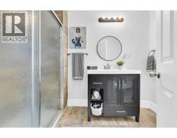 1341 McKay - 8