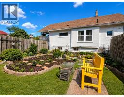 382 PINE STREET - 17