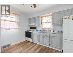 3833 VAUGHAN - 6