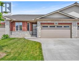 1186 PEABODY AVENUE - 32