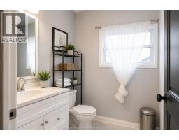 2429 HOWARD AVENUE - 10