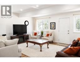 2429 HOWARD AVENUE - 12