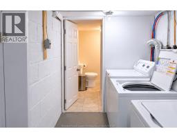 2429 HOWARD AVENUE - 15