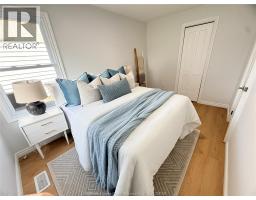 1651 AUBIN ROAD - 11