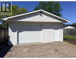 1651 AUBIN ROAD - 17