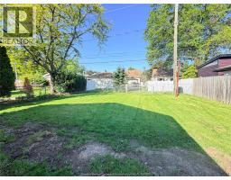 1651 AUBIN ROAD - 19