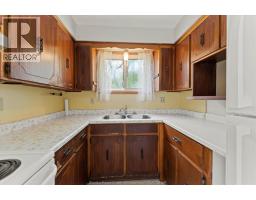 309 Bayview CRESCENT - 9