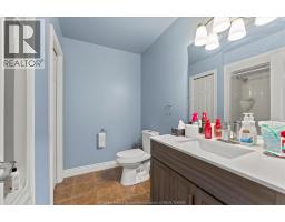 4697 HELSINKI CRESCENT - 14