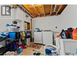 4697 HELSINKI CRESCENT - 23