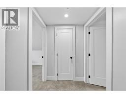 458 ST. PIERRE AVENUE - 23