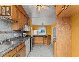 1651 Francois Rd - 19