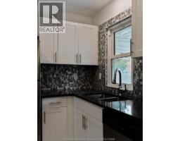 972 WELLINGTON AVENUE - 29