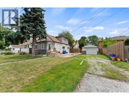 972 WELLINGTON AVENUE - 4