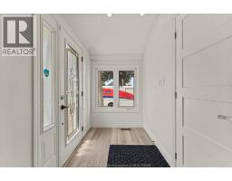 972 WELLINGTON AVENUE - 5