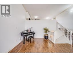 1488 IMPERIAL CRESCENT - 13