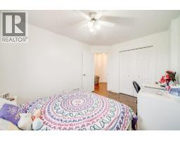 1488 IMPERIAL CRESCENT - 28