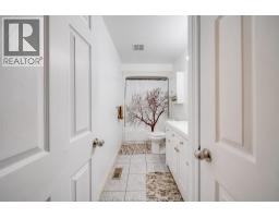 1488 IMPERIAL CRESCENT - 31