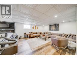 1488 IMPERIAL CRESCENT - 33