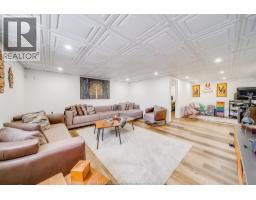 1488 IMPERIAL CRESCENT - 34