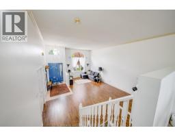 1488 IMPERIAL CRESCENT - 5