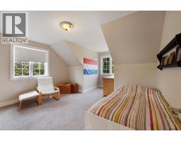 658 Talbot STREET East - 25