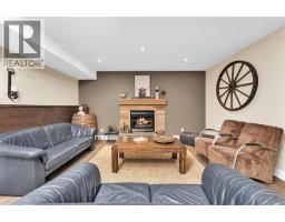 658 Talbot STREET East - 32