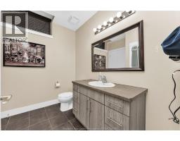 658 Talbot STREET East - 35