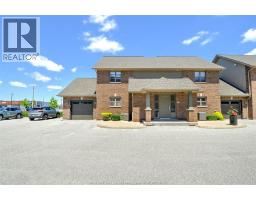 8475 WYANDOTTE STREET East UnitNo. 112 - 1
