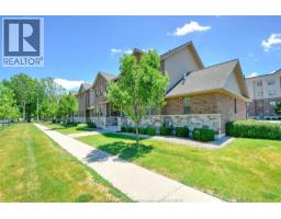 8475 WYANDOTTE STREET East UnitNo. 112 - 3