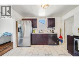 2286 FOREST AVENUE - 16