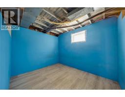 2286 FOREST AVENUE - 31
