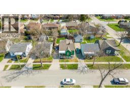 2286 FOREST AVENUE - 41