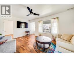 2286 FOREST AVENUE - 8