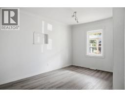 977 GLADSTONE - 9